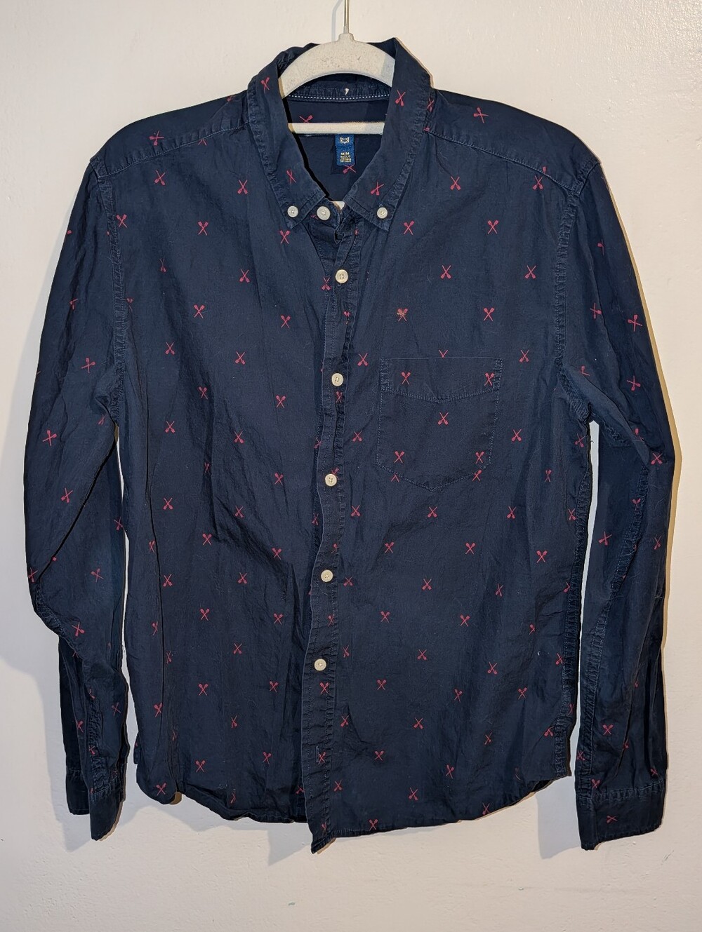 Prince & Fox Navy Button-Down Shirt with Red Cross Paddles Size M